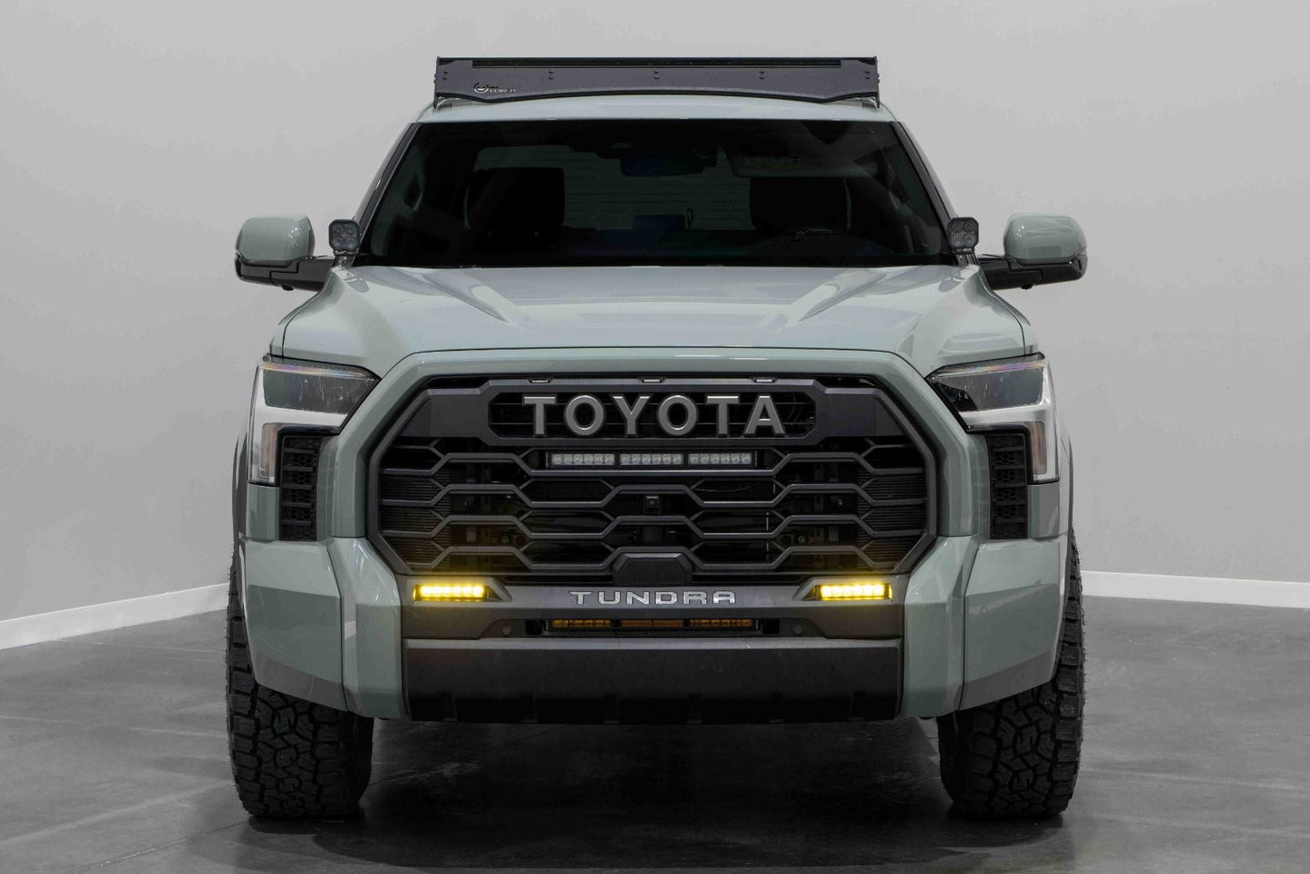 SS6 LED Fog Light Kit for 2022-2025 Toyota Tundra - Amber SAE Fog