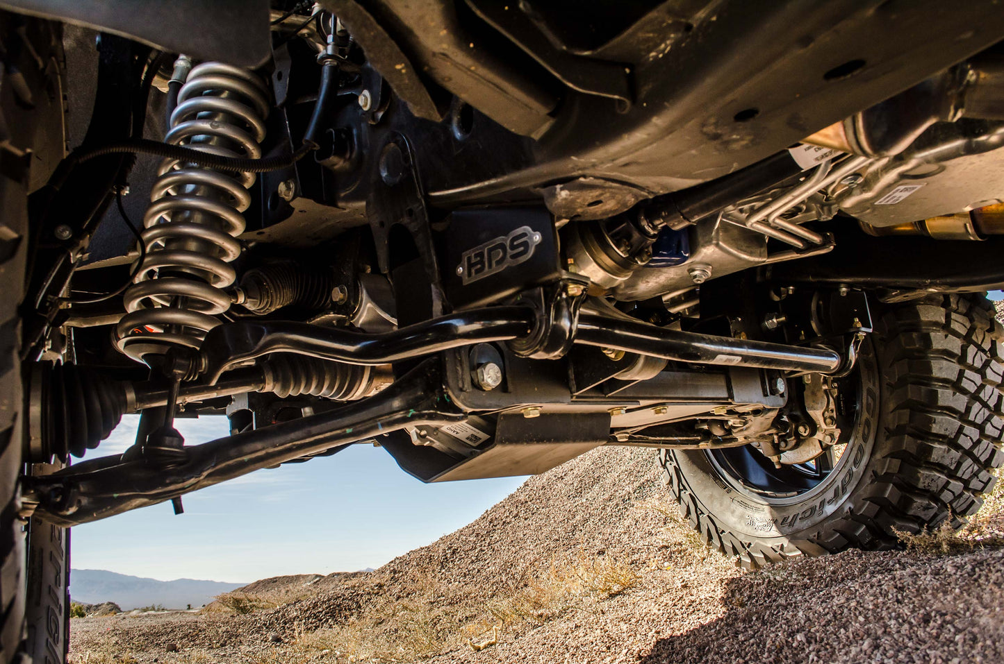 6 Inch Lift Kit | FOX 2.5 Performance Elite Coil-Over | Chevy Silverado or GMC Sierra 1500 (19-24) 4WD | Gas