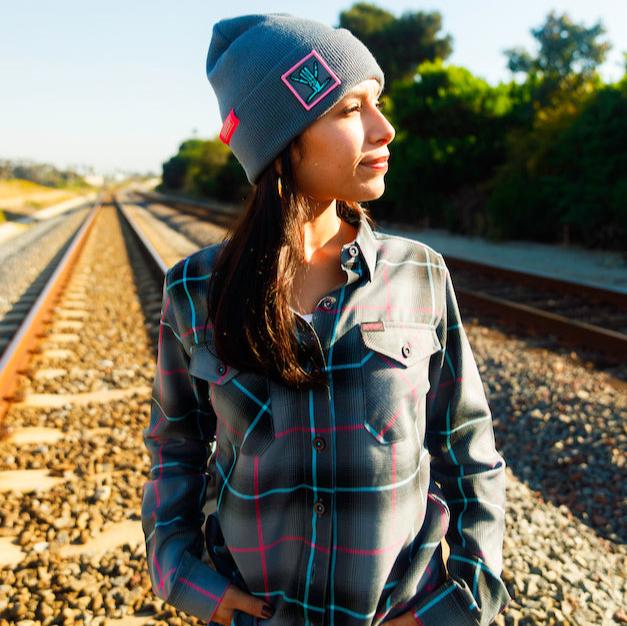 Shreddy X Dixxon V7 Beanie (Grey) - Shreddy